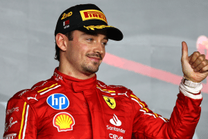 Leclerc atinge feito raríssimo e que só outros dois pilotos conseguiram desde 1954