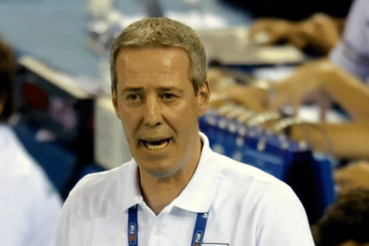 Lenda do vôlei, ex-técnico do Modena e de Gustavo Endres morre na Itália