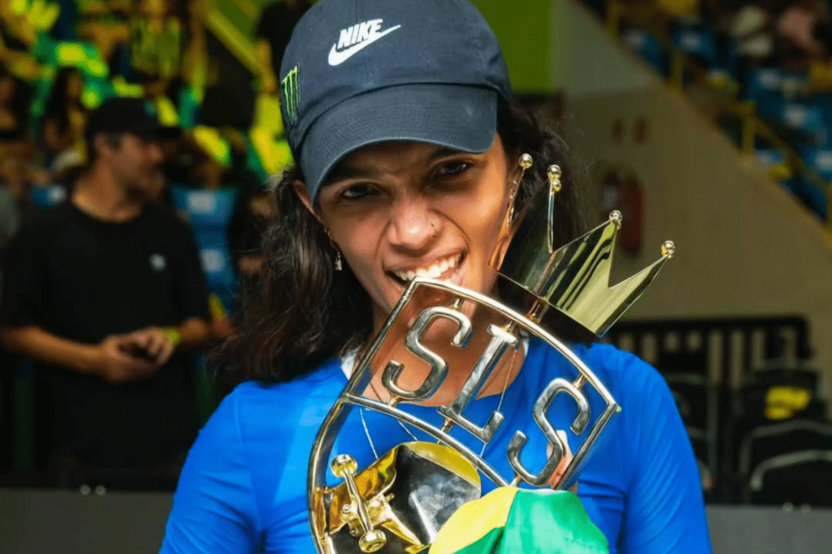 Rayssa Leal fala pela primeira vez como única tricampeã mundial de skate
