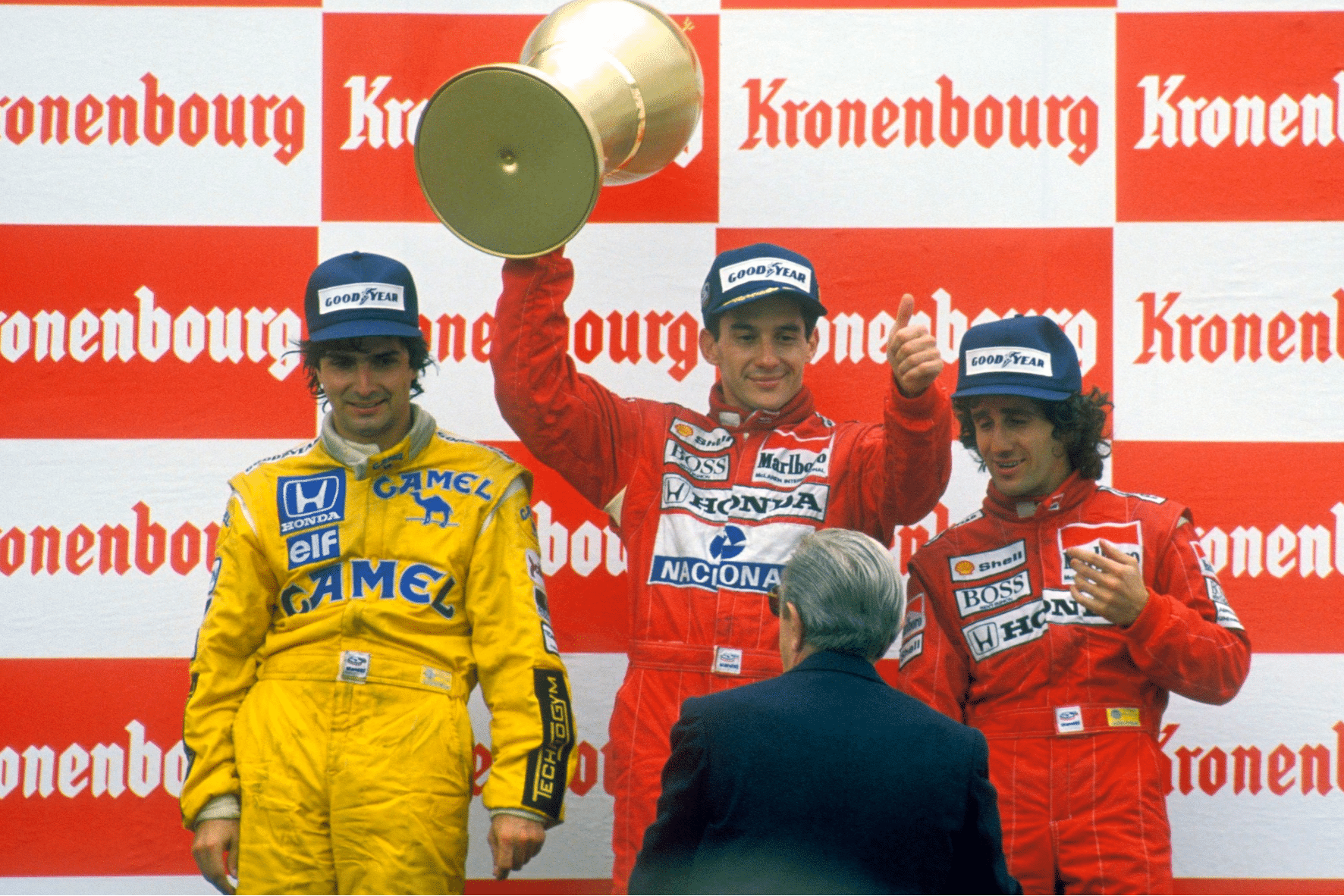 “Piquet foi o verdadeiro desafeto de Senna. Ele diz coisas que machucam