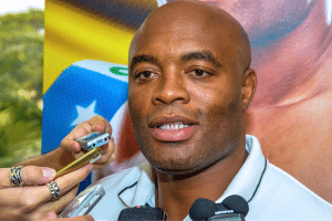 Recorde histórico de Anderson Silva está ameaçado! Campeão do UFC pode quebrar marca em 2025