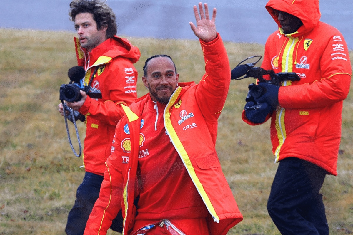 “Esse é o único cenário que tiraria Lewis Hamilton da Ferrari em 2026”