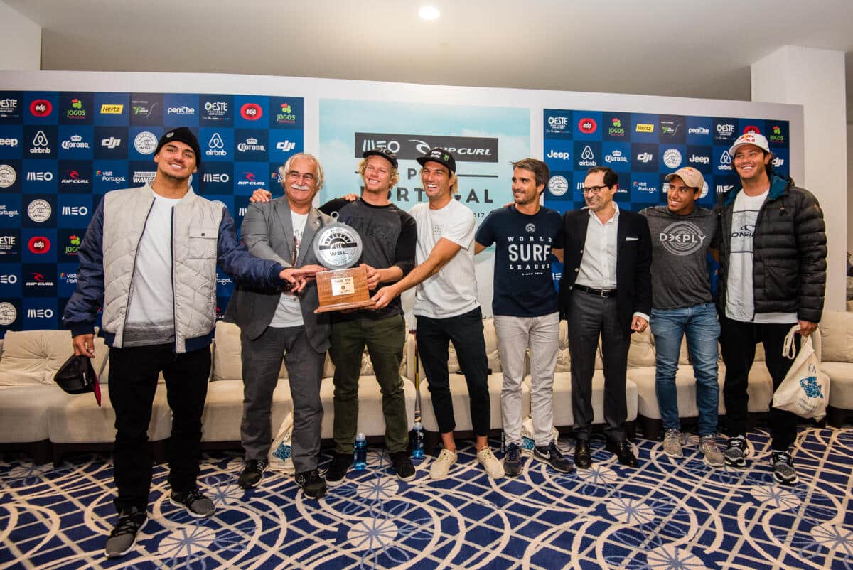 WSL proíbe surfista de competir de última hora após caso de doping
