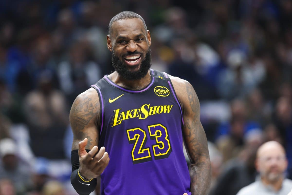 Os 10 maiores pontuadores da NBA em todos os tempos (2025)