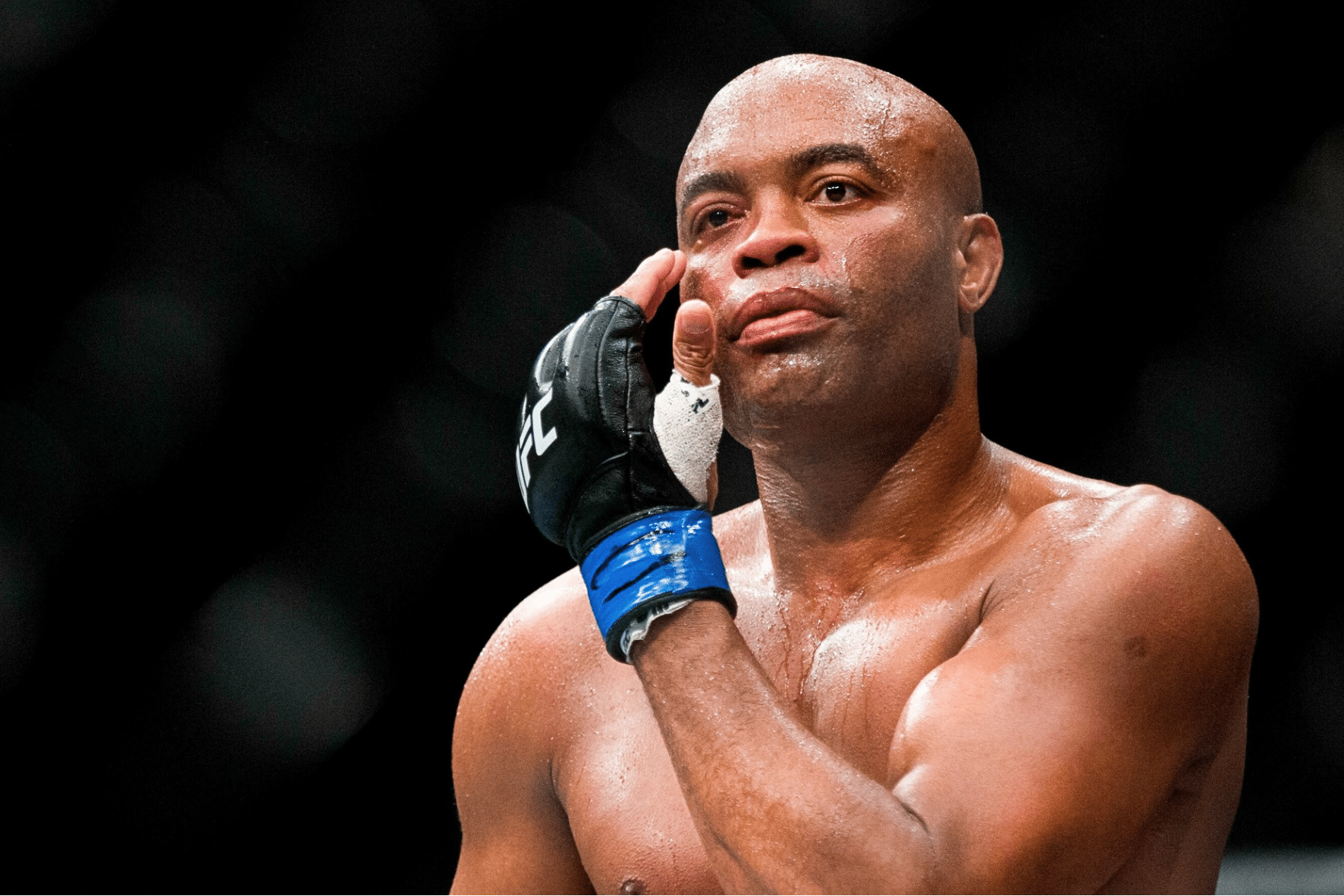 Anderson Silva: “Fui amassado por ele. Parecia um gato brincando com uma bolinha”