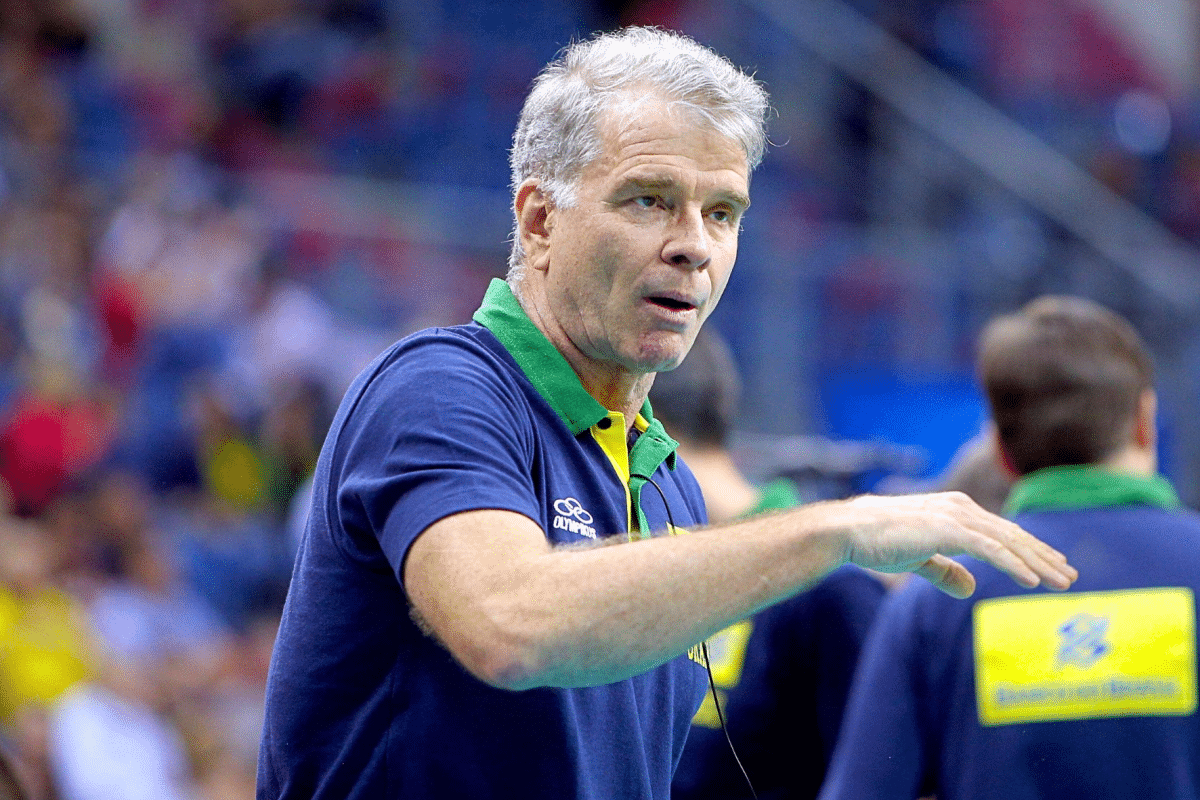 Bernardinho sobre início da VNL: “Não precisávamos passar por essa pressão”