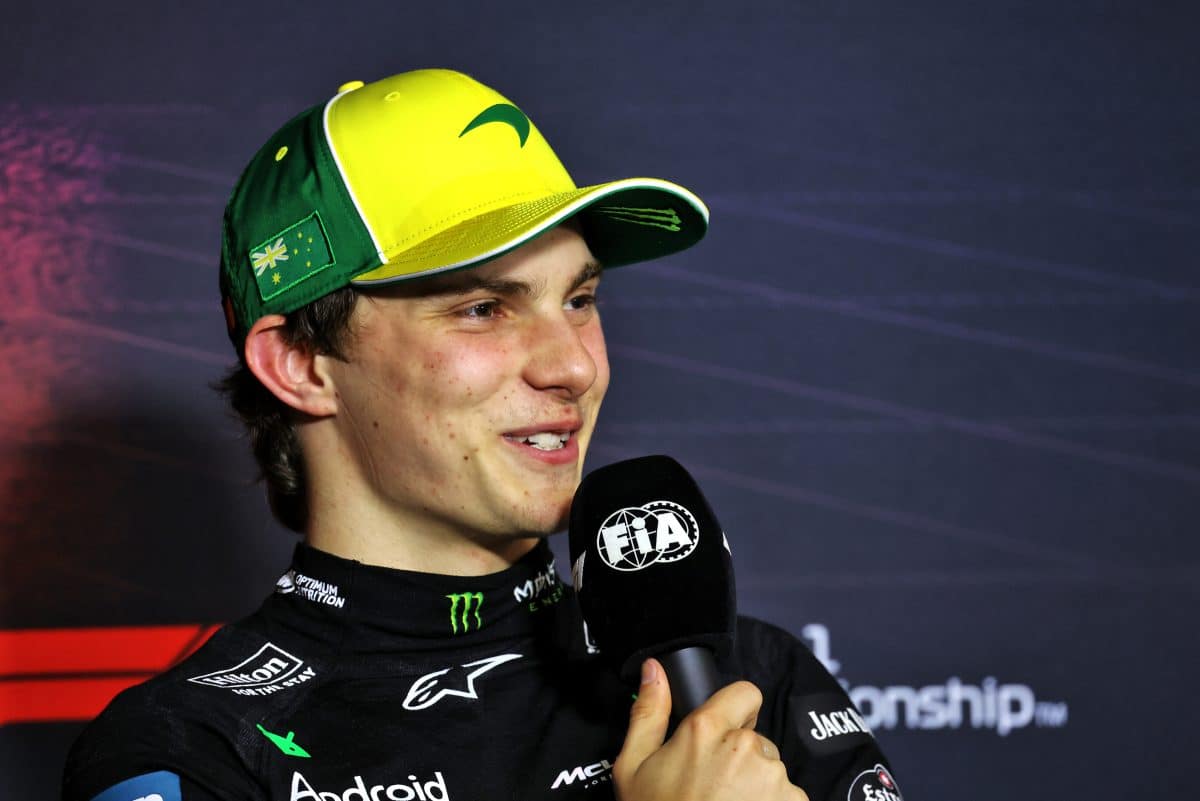 "Oscar Piastri às vezes parece Ayrton Senna, outras vezes Karthikeyan"