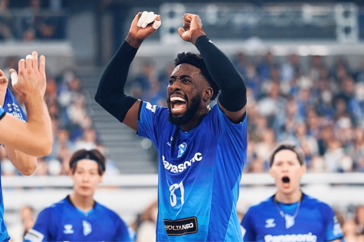 Racismo no Japão! Ex-jogador do Sada Cruzeiro é agredido verbalmente durante jogo