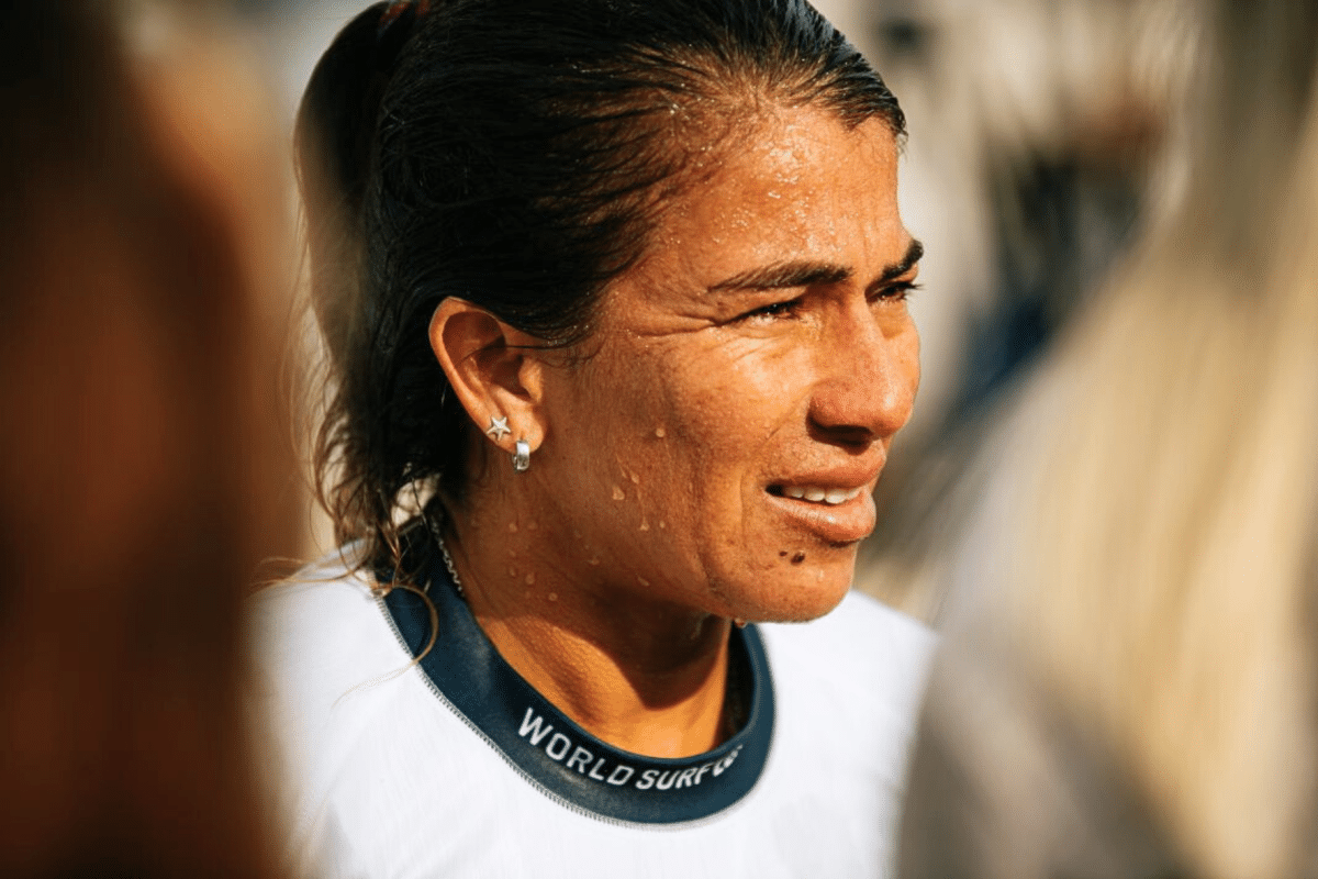 Brasileira reclama de notas em evento da WSL: “Esses juízes não vão me parar”