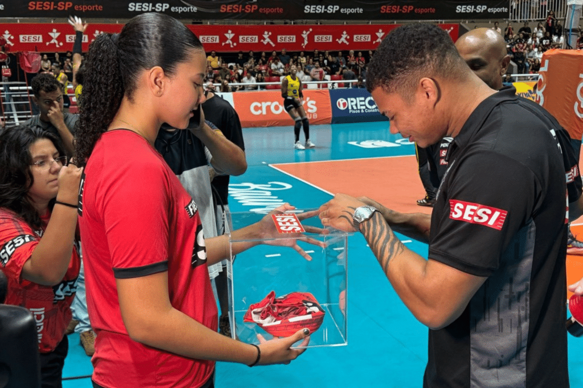 Darlan tem “camisa aposentada” no Sesi-Bauru e número 18 só será usado com uma condição