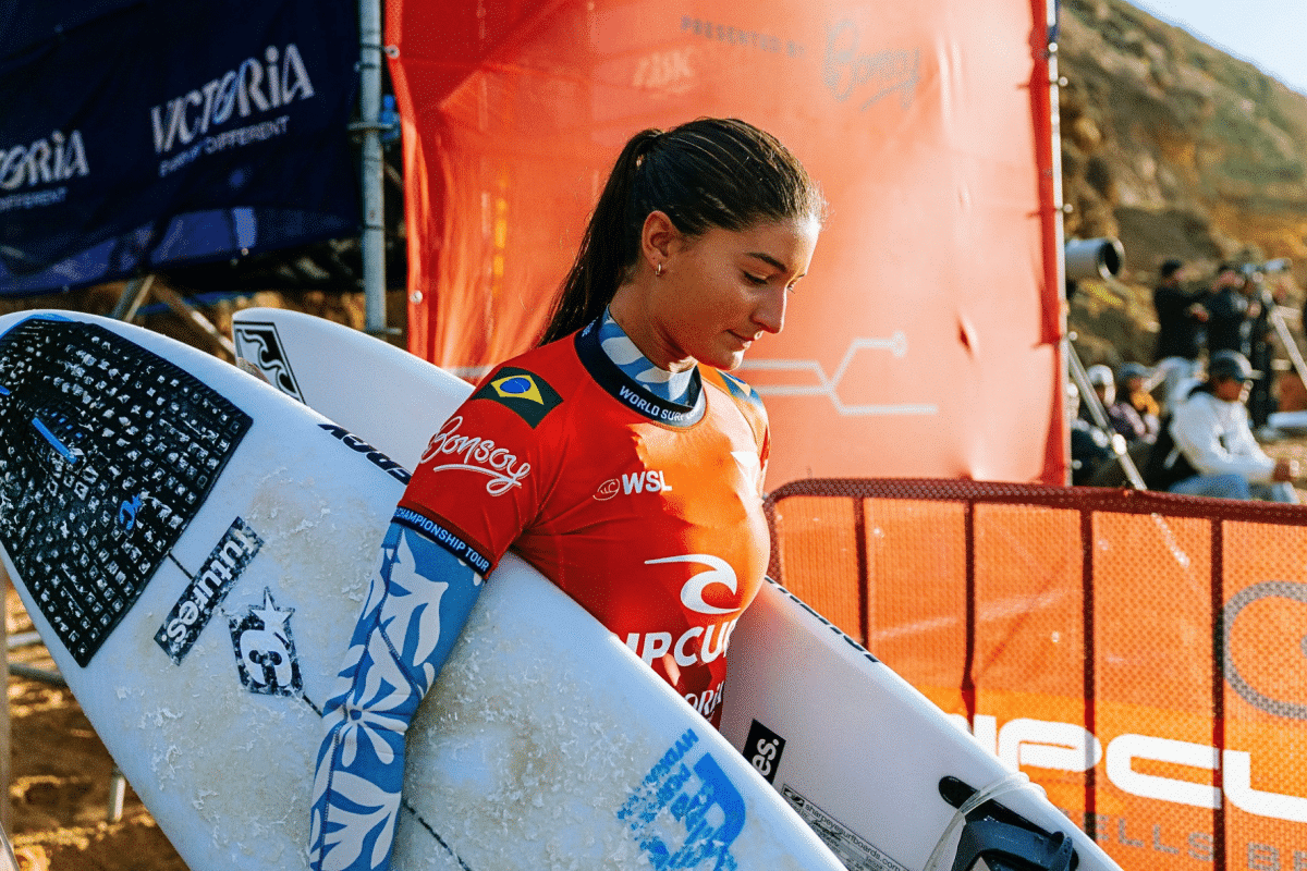 Luana Silva é vice-campeã em Bells Beach e respira no ranking da WSL