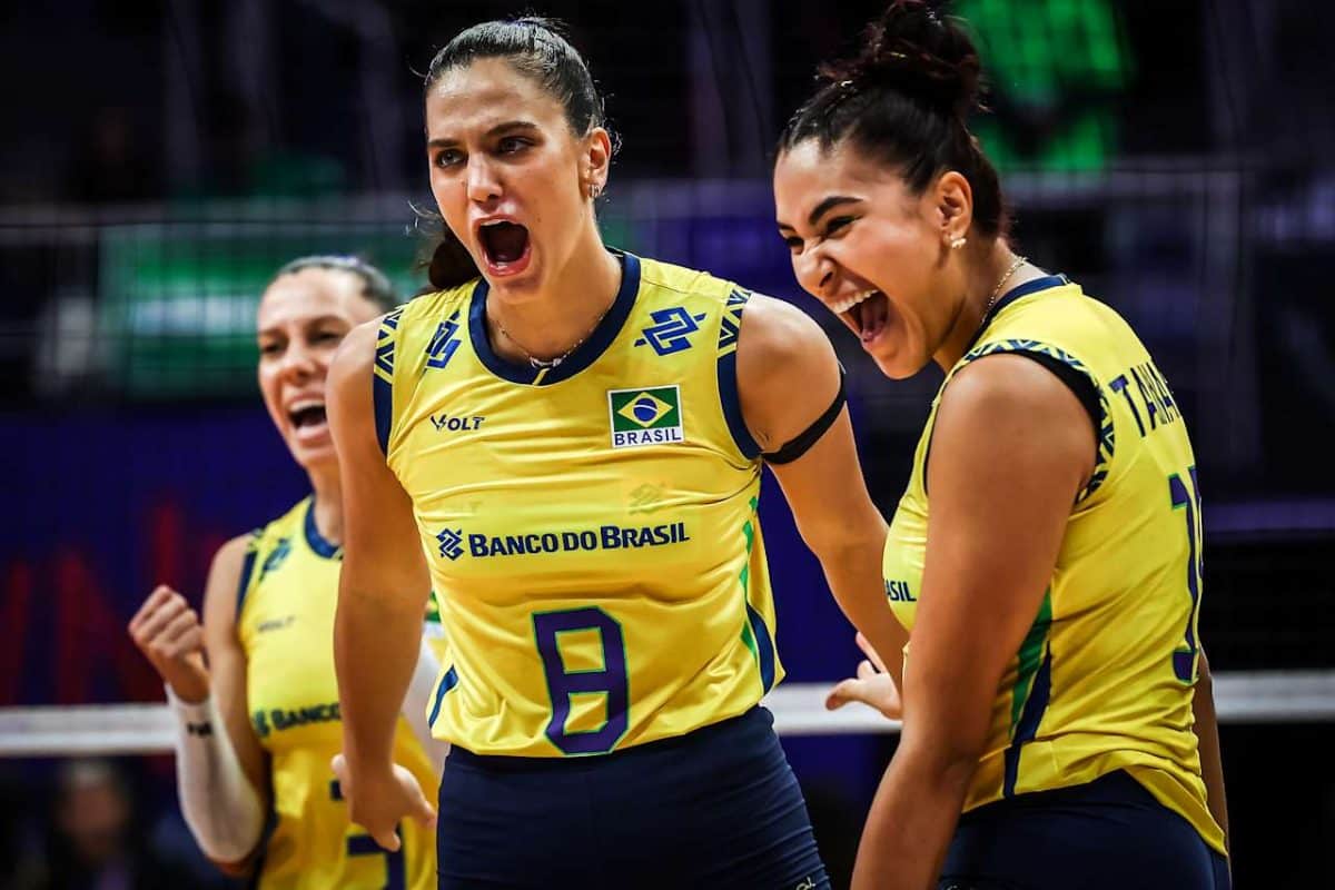 Alívio para Zé Roberto! Técnico recebe ótima notícia para a terceira semana da VNL