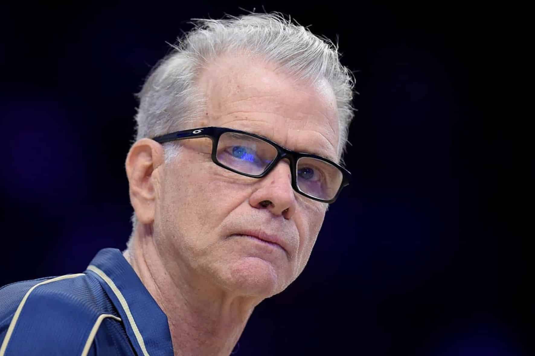 “Quase foram xingar o câmera”: Bernardinho comenta lance inusitado na vitória do Brasil