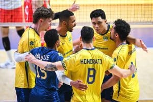 Brasil é eliminado da VNL e torcida elege o culpado: “Que coisa horrorosa”