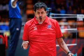 Técnico de Cuba, Luizomar denúncia Turquia por tentar ‘aliciamento esportivo’ com cubanas