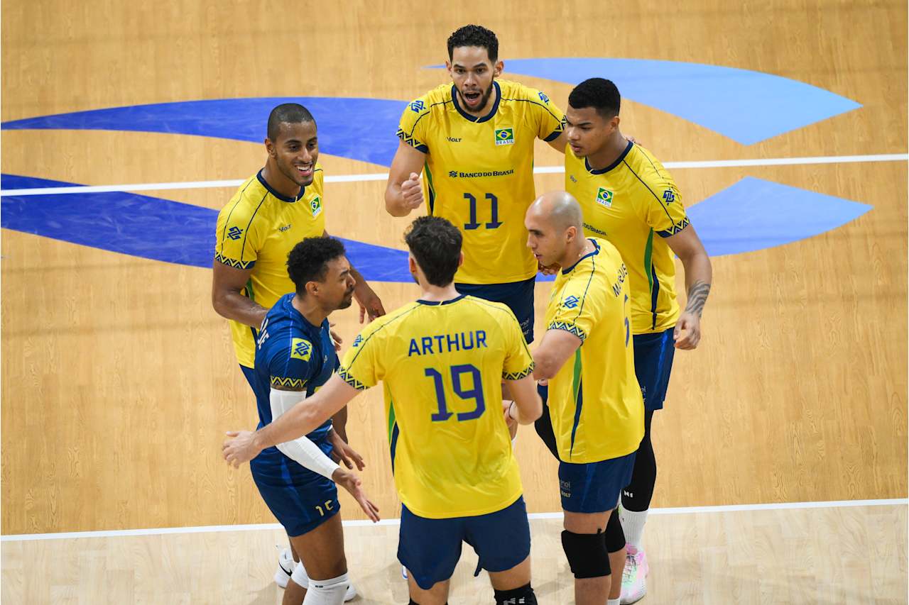 Brasil vence China na estreia do Mundial de Vôlei Masculino 2025 com show de Arthur Bento