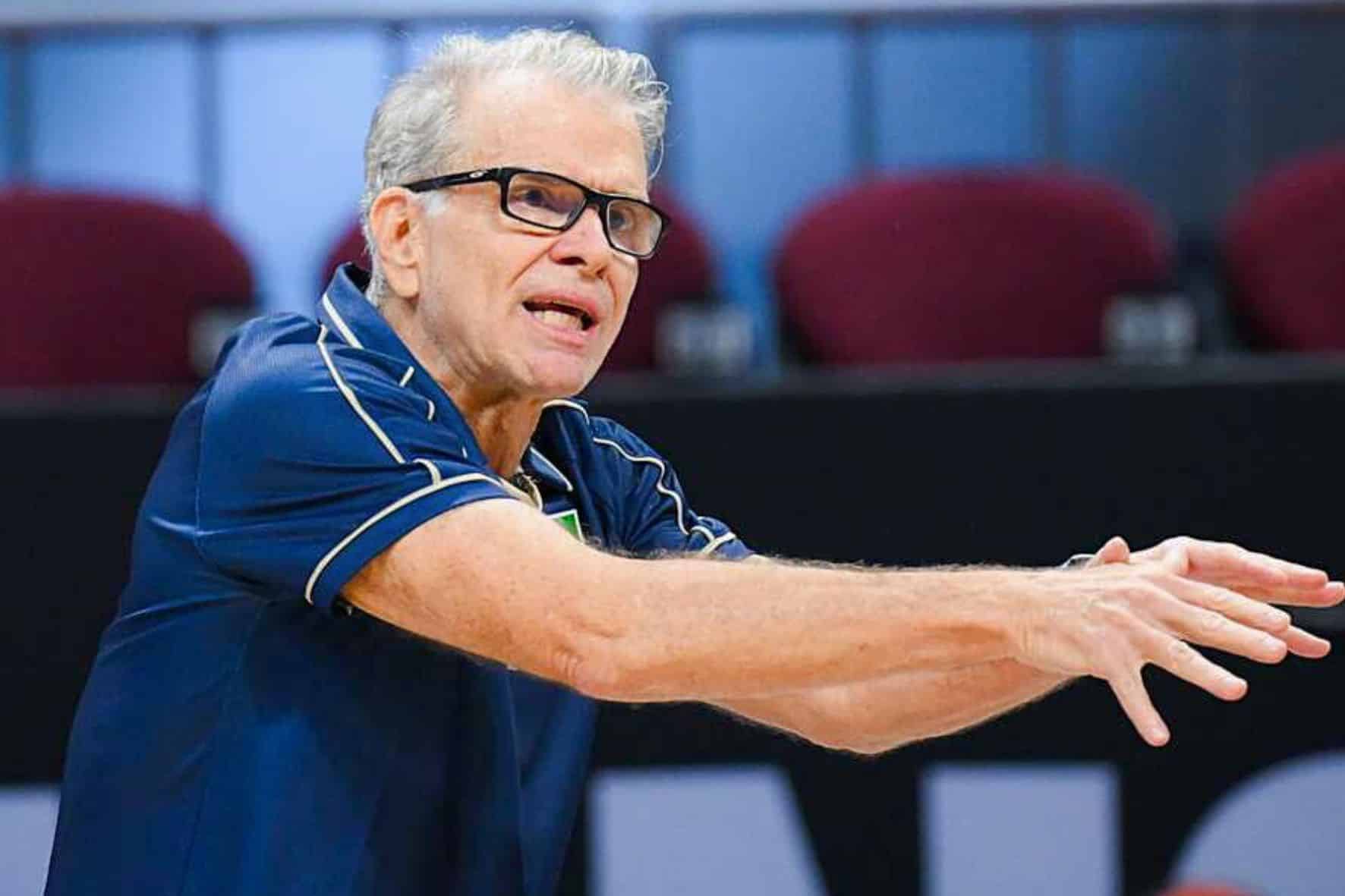 “Ele está voltando a crescer fisicamente e sacando com pressão neste Mundial”