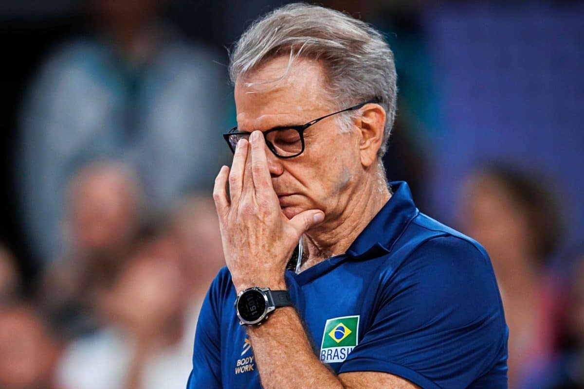 Problema para Bernardinho! Destaque da Seleção admite drama físico: “Estou sofrendo”