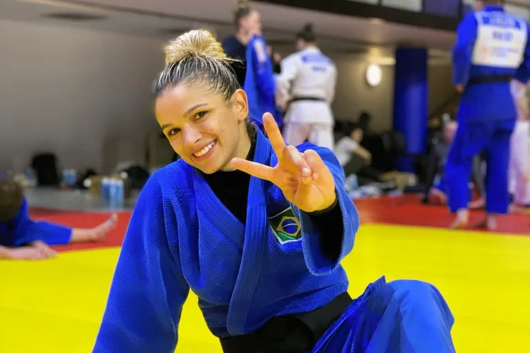 Larissa Pimenta d&aacute; show e conquista ouro para o Brasil no GP da &Aacute;ustria de jud&ocirc;