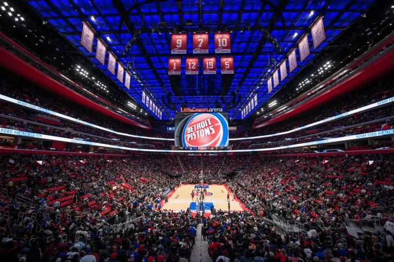 Little Caesars Arena &eacute; a casa do Detroit Pistons desde 2017