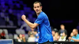 Hugo Calderano vence Ovtcharov e avan&ccedil;a no China Smash ap&oacute;s vice em Macau