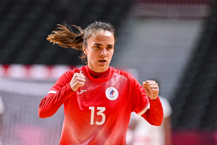 Anna Vyakhireva está entre as melhores jogadoras de handebol do mundo em 2024