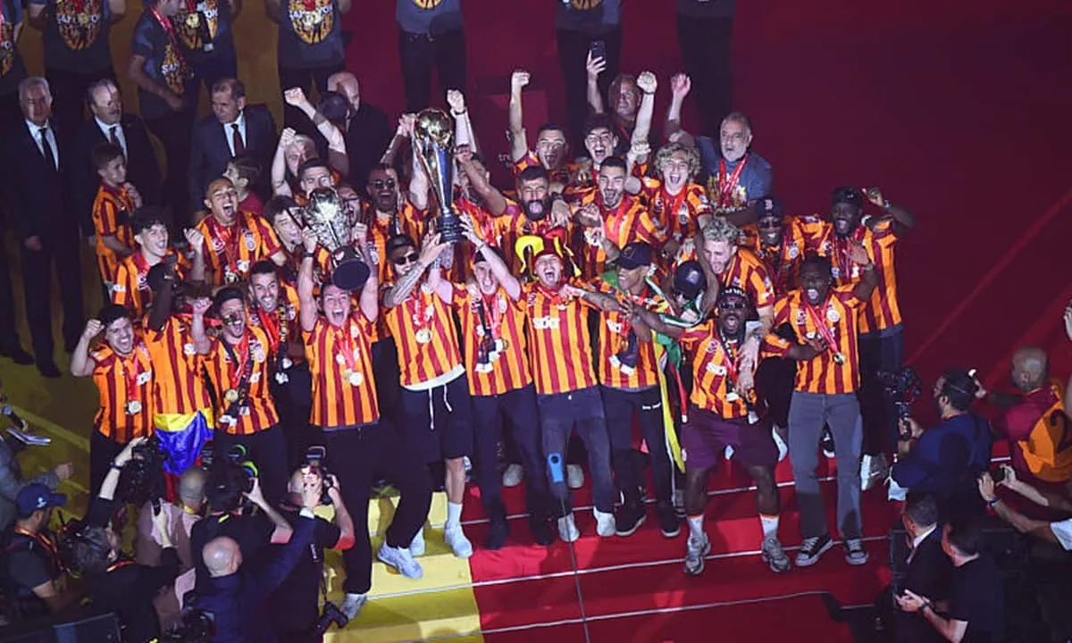 Campeonato Turco, a Süper Lig (2025): história, maiores campeões e artilheiros