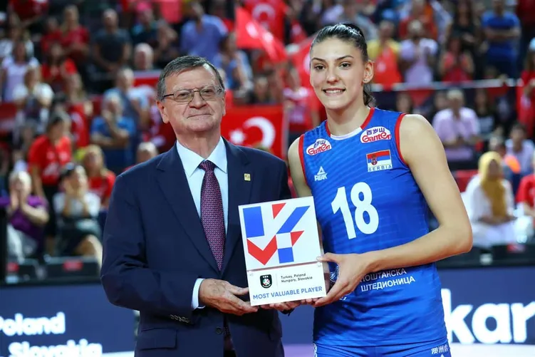 Tijana Boskovic melhor jogadora de vôlei do mundo