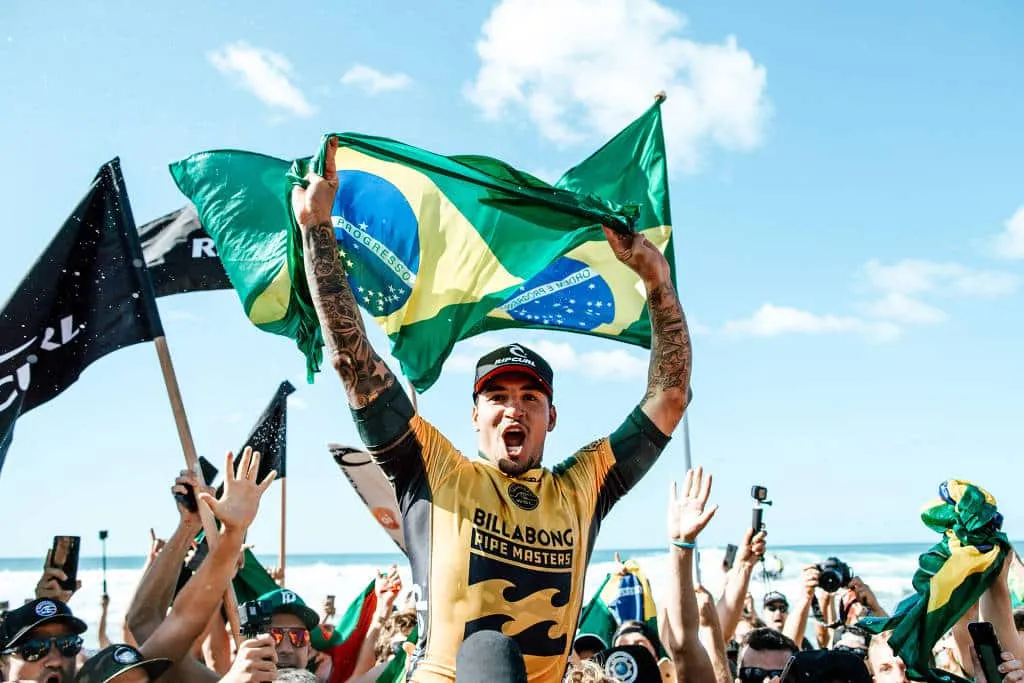Gabriel Medina bicampeão mundial de surf