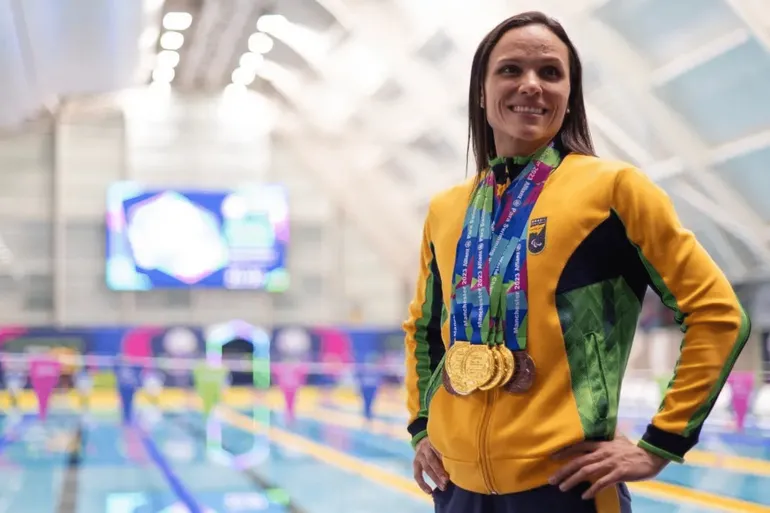Carol Santiago