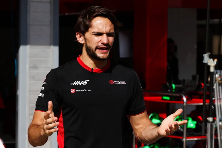 Pietro Fittipaldi explica escolha da Haas por Oliver Bearman e desabafa: “Fiquei frustrado!”
