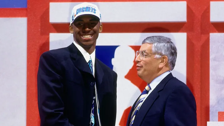 Kobe Bryant draftou Charlotte Hornets