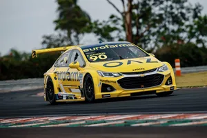 Eurofarma dá SHOW na 10ª etapa da Stock Car, no Velocitta