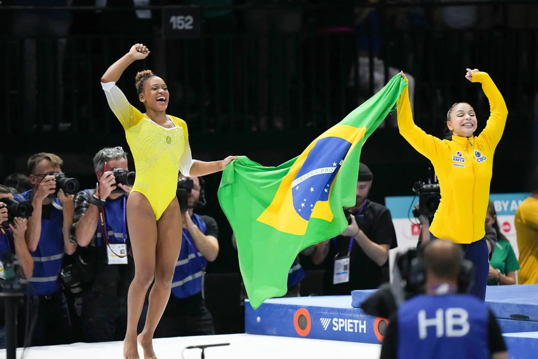 Tudo sobre Ginástica Artística ([auto_last_update format="Y" before=""]): história, regras, movimentos e aparelhos