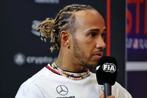 “Vou ser polêmico!”, Lewis Hamilton DEFENDE desgaste na Fórmula 1