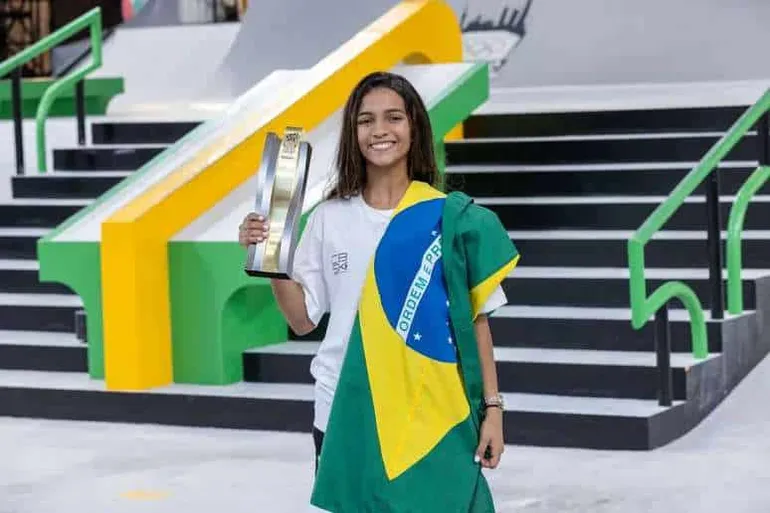 Rayssa Leal destaca evolução e faz revelação sobre seu físico: “Estou fazendo…”