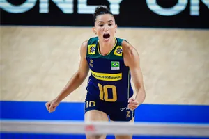 Gabi Guimarães declara guerra contra japonesas: “Estamos engasgadas”