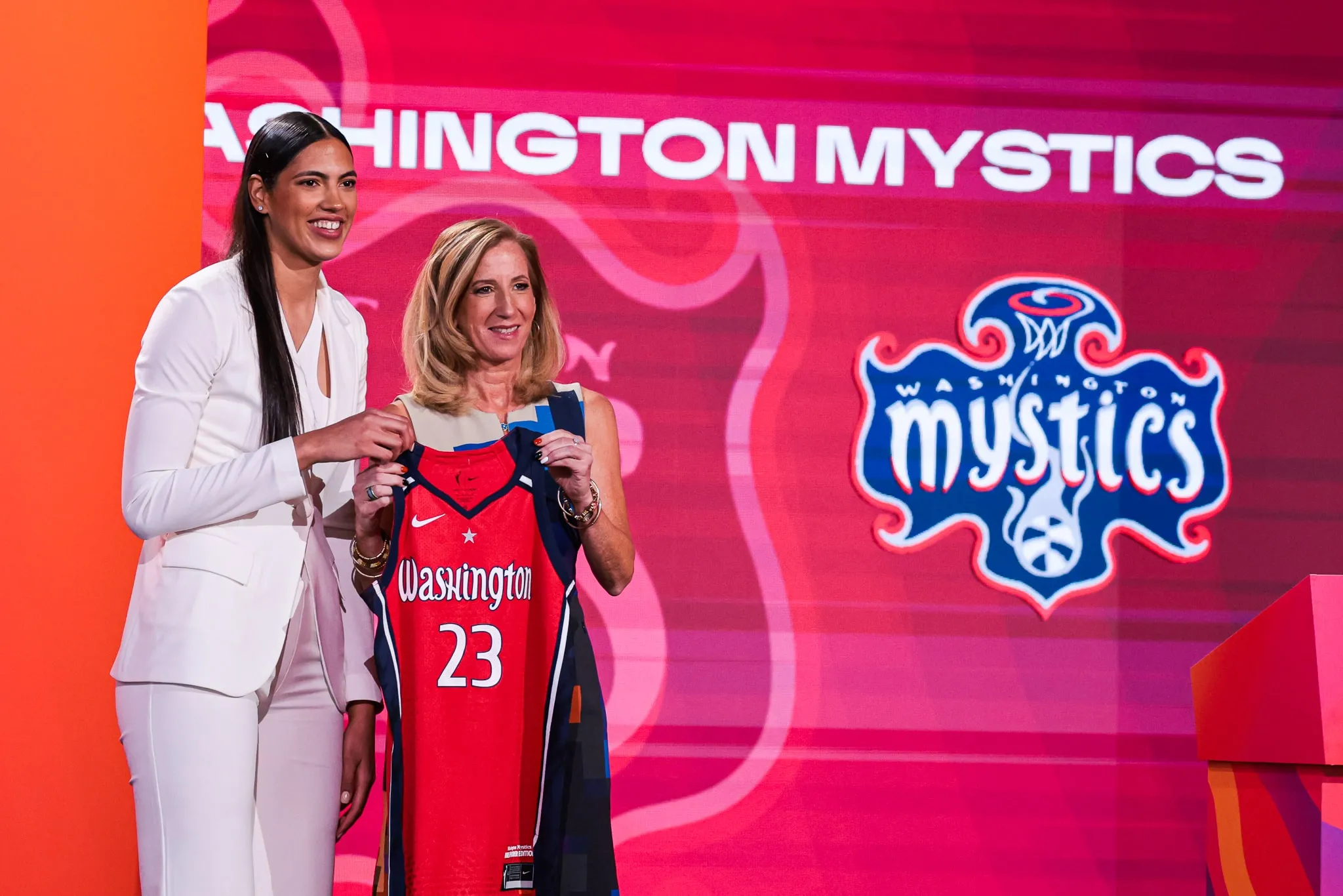 Melhores jogadores de basquete do Brasil na história e na atualidade [2024]