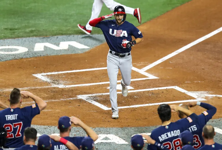 Os movimentos e fundamentos do beisebol (com vídeos)