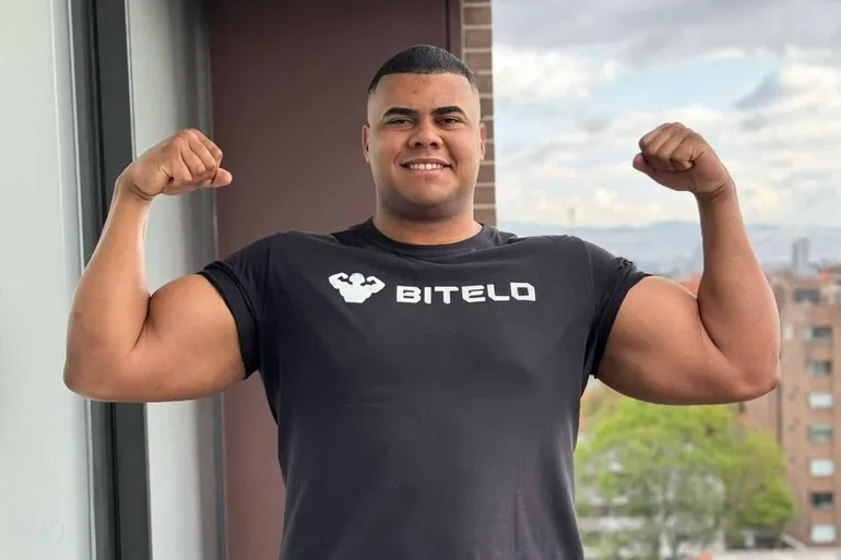 [ENTREVISTA] Bitelo quebra recorde mundial fazendo levantamento terra e revela segredo da força