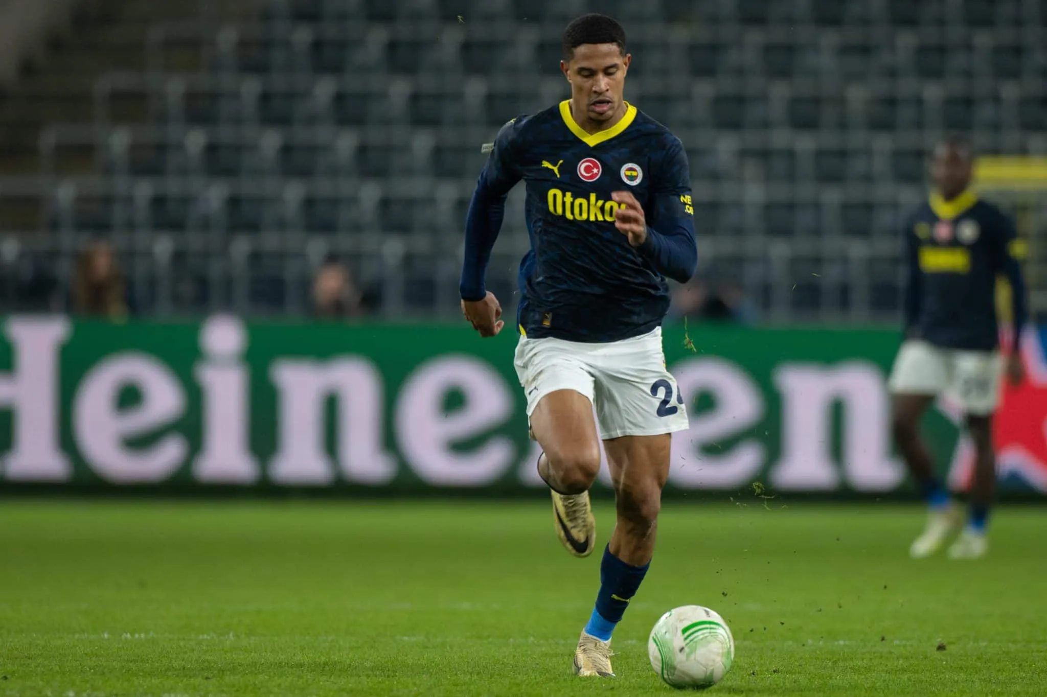 10 zagueiros rápidos do EA FC 25 ([auto_last_update format="Y" before=""])