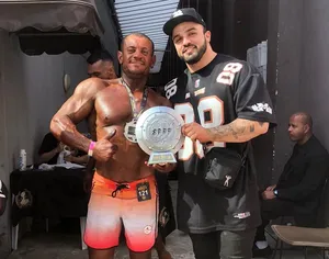 Vencendo a esclerose múltipla no fisiculturismo: uma história de superação