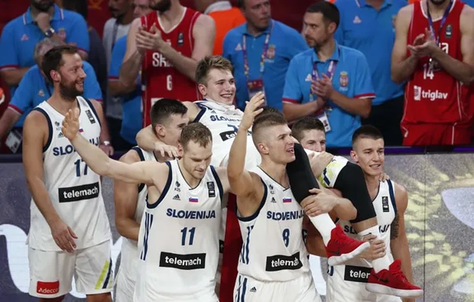 Luka Doncic campe&atilde;o da EuroBasket pela Eslov&ecirc;nia