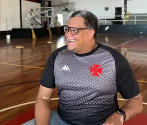 Léo Figueiró manda recado a torcedor vascaíno antes de estreia no NBB 2023/24