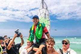 Samuel Pupo é campeão em Saquarema e dispara no ranking do Challenger Series da WSL