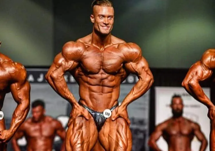 Chris Bumstead - Hist&oacute;ria, t&iacute;tulos e curiosidades