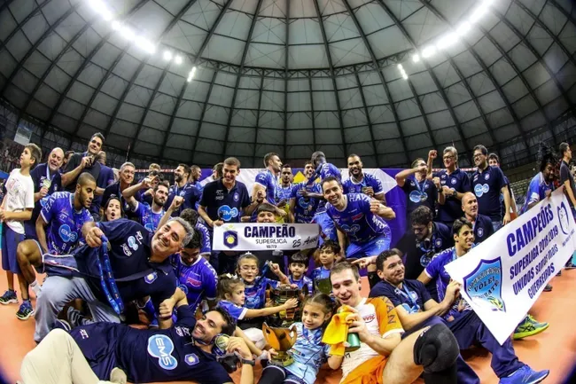 Taubat&eacute; campe&atilde;o da Superliga Masculina 2018/2019