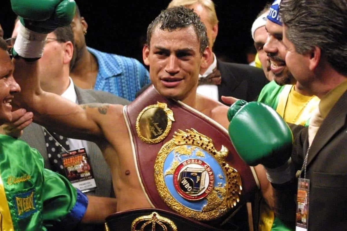 Os 20 maiores boxeadores brasileiros da hist&oacute;ria e da atualidade (2026)