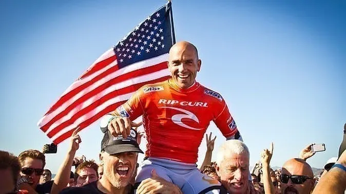 Kelly Slater melhor surfista do mundo em todos os tempos