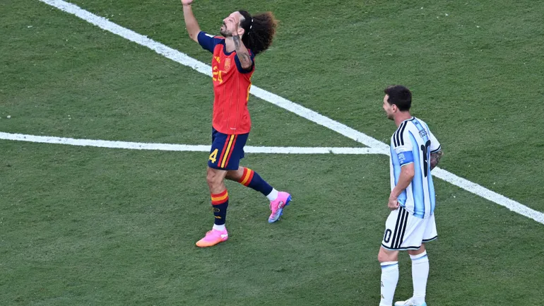 Melhores jogadores da Argentina: os 12 maiores craques da hist&oacute;ria